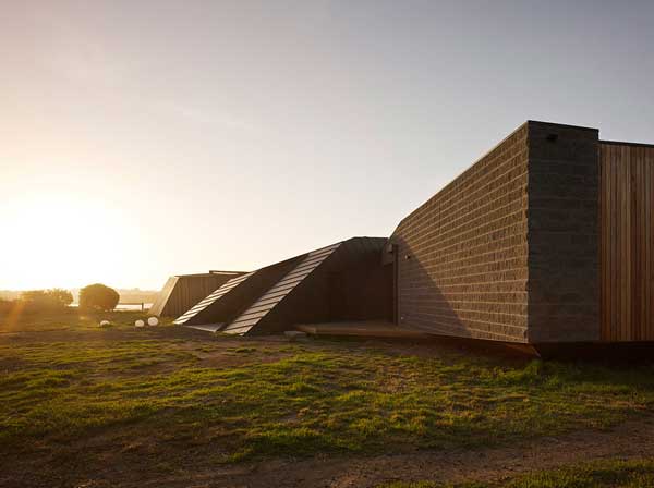 Beached House (3)