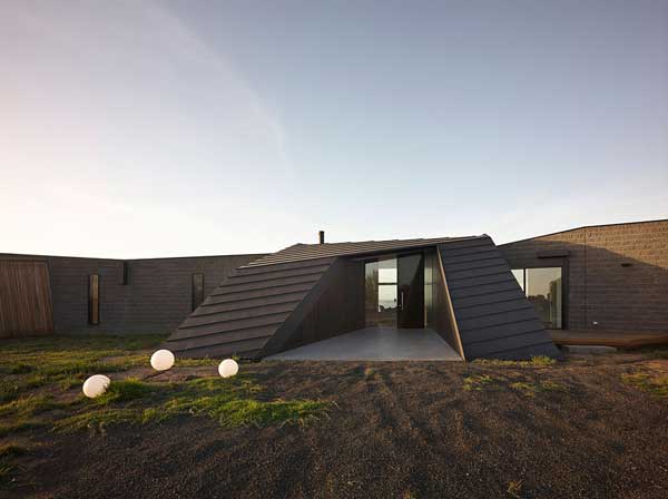 Beached House (4)
