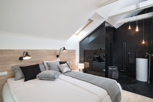 A Family Home with a Black & White Interior Photo A Family Home with a Black & White Interior in main interior design Category