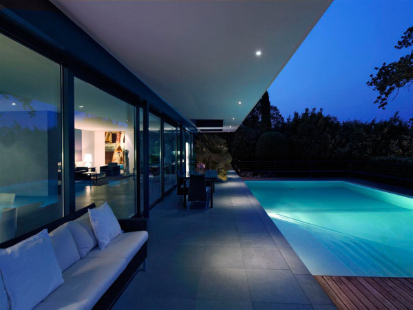 Modern Swiss Villa by Bruno Klauser Photo Modern Swiss Villa by Bruno Klauser in main architecture Category