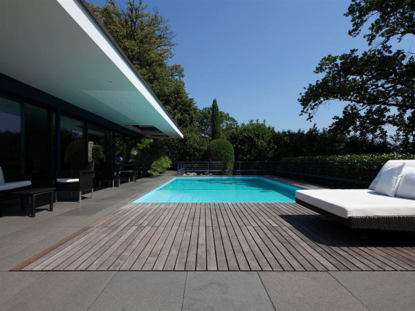 Modern Swiss Villa by Bruno Klauser Photo Modern Swiss Villa by Bruno Klauser in main architecture Category