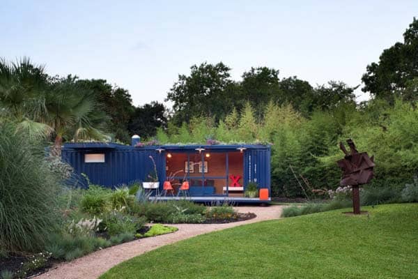 Container Guest House 12 Intelligent guest accommodation: Container Guest House by Poteet Architects