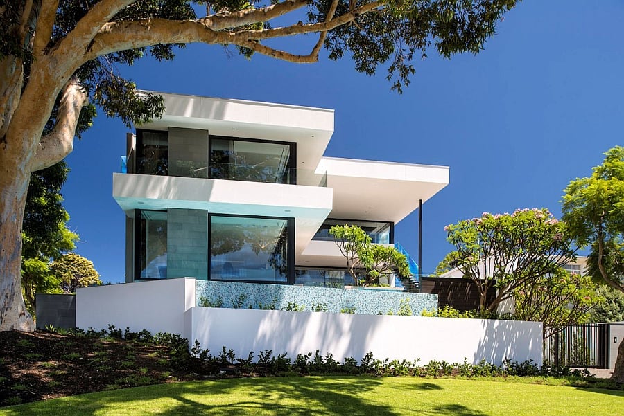 Exterior of the beautiful family house in blue and white Lavish Family Residence In Perth Blends Aesthetics With Smart Functionality
