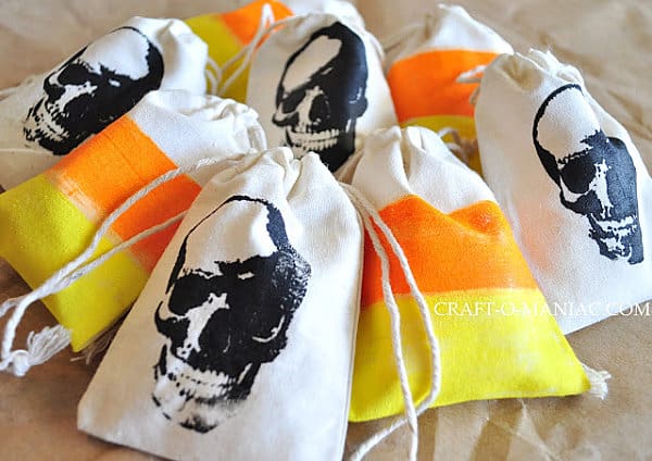 Halloween treat bag DIY project