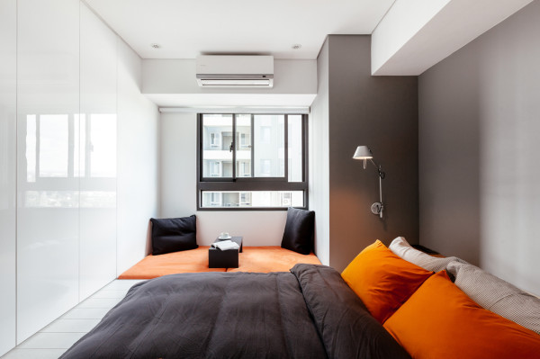 The Little White Apartment by Z AXIS DESIGN Photo The Little White Apartment by Z AXIS DESIGN in main interior design Category