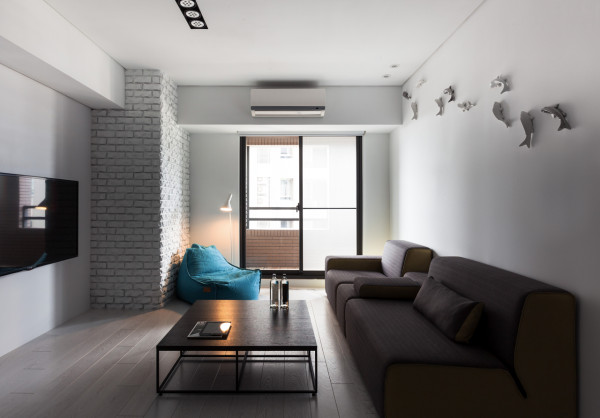The Little White Apartment by Z AXIS DESIGN Photo The Little White Apartment by Z AXIS DESIGN in main interior design Category