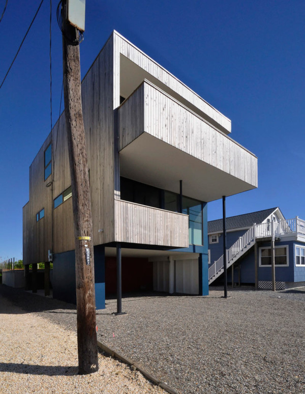 A Modern Beach House at the Jersey Shore Photo A Modern Beach House at the Jersey Shore in main architecture Category