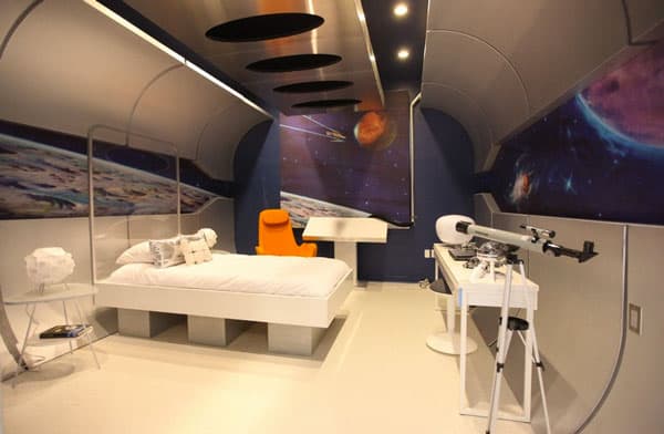 bayless custome homes inc Fantasy Beds For Kids: From Race Cars To Pumpkin Carriages!