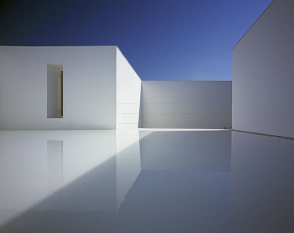 White Cave House by Takuro Yamamoto Architects Photo White Cave House by Takuro Yamamoto Architects in main architecture Category