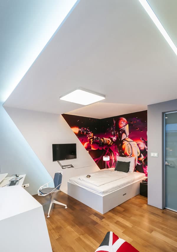 Daft lighting that gives a futuristic look to the bedroom