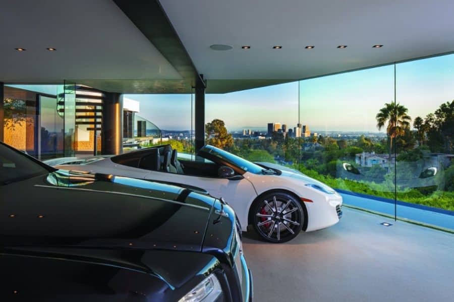 Exclusive 5-car parking in the Beverly Hills House