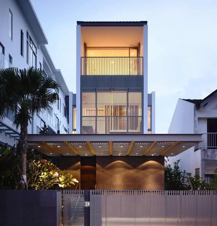 External Facade of Contemporary Singapore Residence by Hyla Architects