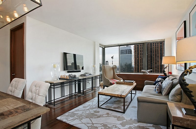 Many different textures in the room combine the modern with the classic