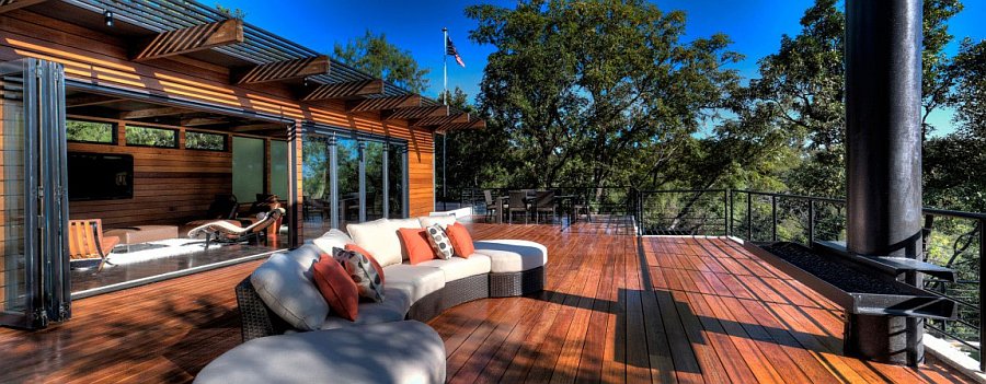 Outdoor seating idea for the summer party