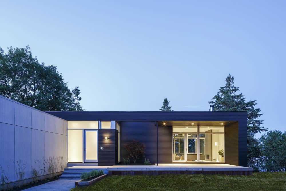 Dunrobin Shore by Christopher Simmonds Architect 19 Dunrobin Shore by Christopher Simmonds Architect 19 Uncluttered Modern Family Home Breathing in Canadian River Panoramas