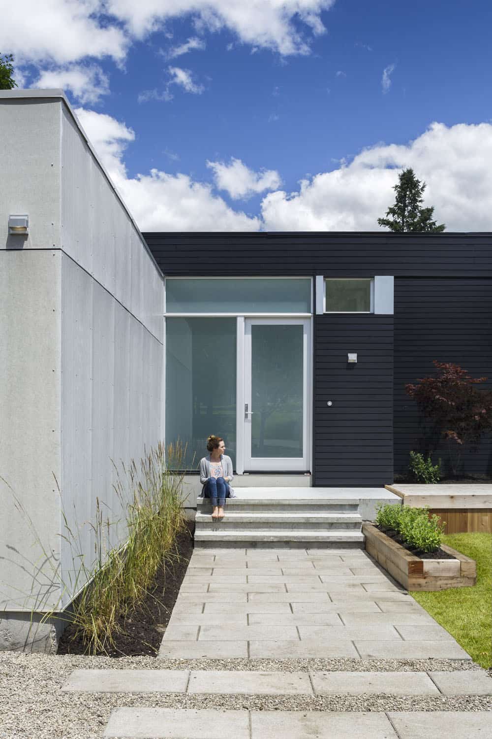 Dunrobin Shore by Christopher Simmonds Architect 23 Dunrobin Shore by Christopher Simmonds Architect 23 Uncluttered Modern Family Home Breathing in Canadian River Panoramas