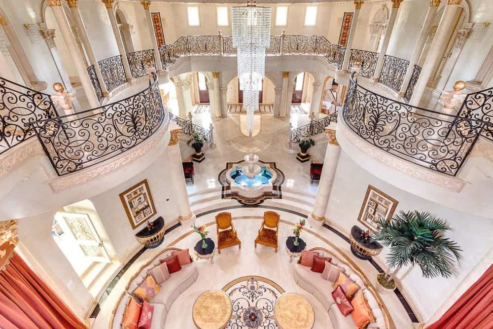 Luxury Palm Royale property for sale 10 Luxury Palm Royale property for sale 10 Perfectly Designed Texas Luxury Property Sends Shivers Down Your Spine