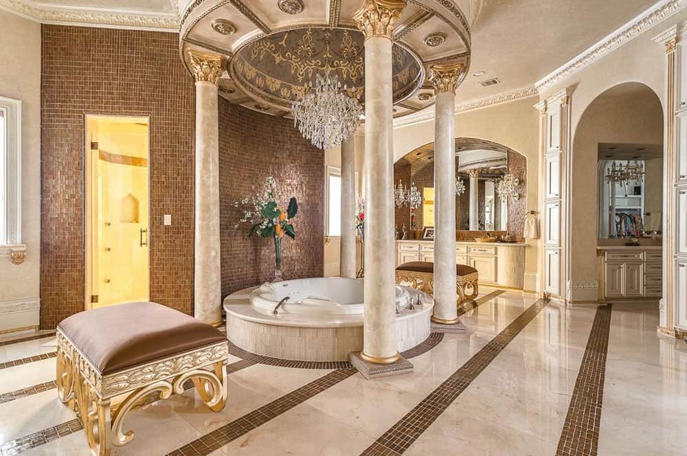 Luxury Palm Royale property for sale 24 Luxury Palm Royale property for sale 24 Perfectly Designed Texas Luxury Property Sends Shivers Down Your Spine