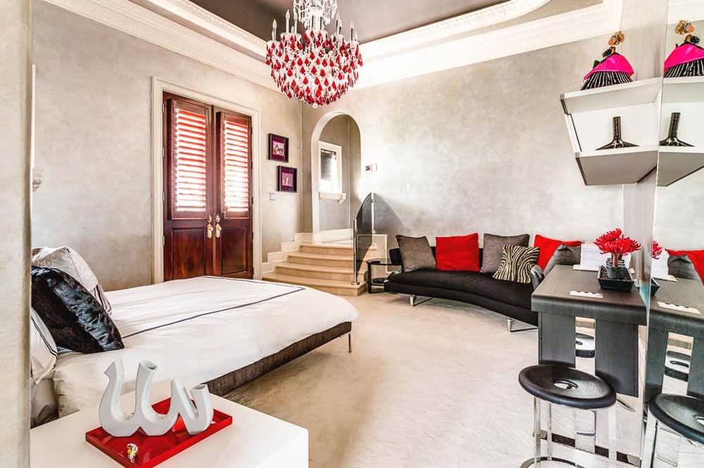 Luxury Palm Royale property for sale 28 Luxury Palm Royale property for sale 28 Perfectly Designed Texas Luxury Property Sends Shivers Down Your Spine